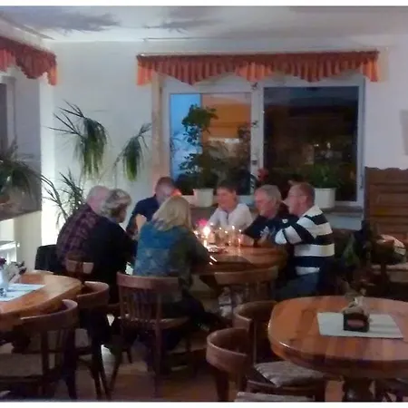 Gaststätte&pension Zur Heimat Gasthof